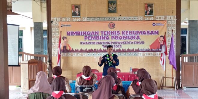 BIMTEK KEHUMASAN KWARRAN PURWOKERTO TIMUR: WUJUDKAN PEMBINA PRAMUKA YANG KOMUNIKATIF DAN ADAPTIF